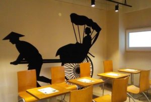 7a12727da3643df35e14246a0ec756a0 300x203 マルセイコーヒーに人力車!?